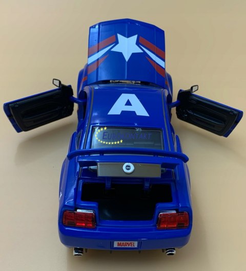 Ford Mustang 2006 Kapitan Ameryka MARVEL JADA1:24 Ford Mustang 2006 Kapitan Ameryka MARVEL JADA1:24