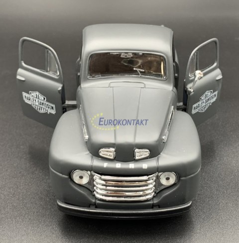 HARLEY DAVIDSON WLA Flathead 1942 + FORD F-1 1:24 HARLEY DAVIDSON WLA Flathead 1942 + FORD F-1 1:24
