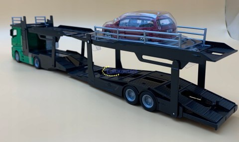 Mercedes ACTROS lora + Ford FOCUS Bburago 1:43 Mercedes ACTROS lora + Ford FOCUS Bburago 1:43