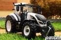 VALTRA TZ54V ciągnik traktor 1:32 Britains 43215