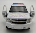 Chevrolet Tahoe '08 biały police 1:34 Welly 43607