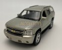 Chevrolet Tahoe '08 biały police 1:34 Welly 43607