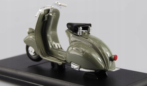 Piaggio Vespa 98 1946 skuter 1:18 model Maisto Piaggio Vespa 98 1946 skuter 1:18 model Maisto