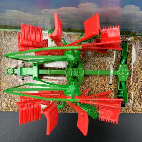 Traktor FENDT 1050 Vario zgrabiarka BBURAGO metal Traktor FENDT 1050 Vario zgrabiarka BBURAGO metal