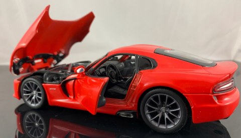 DODGE Viper GTS 2013 1:24 Maisto 31271 model metal DODGE Viper GTS 2013 1:24 Maisto 31271 model metal
