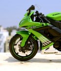 KAWASAKI ZX 10R Ninja PODSTAWKA 1:12 Maisto 32709