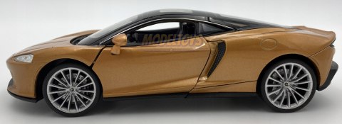 McLaren GT metal model Welly 1:24 McLaren GT metal model Welly 1:24
