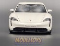 Porsche TAYCAN Turbo S 1:24 model Bburago 21098