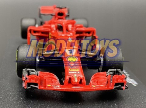 Bolid F1 FERRARI SF71H Raikkonen KASK BBurago 1:43 Bolid F1 FERRARI SF71H Raikkonen KASK BBurago 1:43