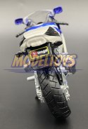 SUZUKI GSX-R750 motocykl model 1:18 Bburago