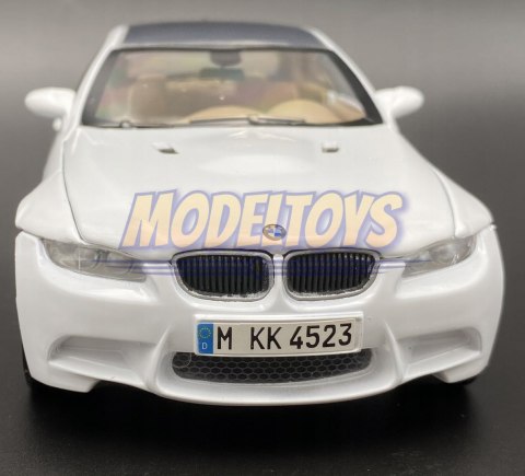 BMW M3 Coupe 2008 white model 1:24 Motormax 73347 BMW M3 Coupe 2008 white model 1:24 Motormax 73347
