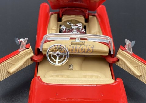 Chevrolet CORVETTE 1967 Cabrio 1:24 Motormax 73224 Chevrolet CORVETTE 1967 Cabrio 1:24 Motormax 73224