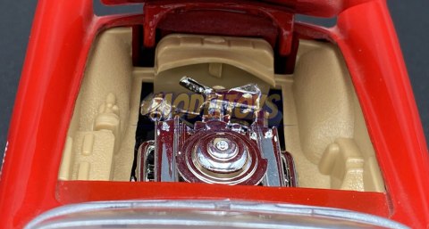 Chevrolet CORVETTE 1967 Cabrio 1:24 Motormax 73224 Chevrolet CORVETTE 1967 Cabrio 1:24 Motormax 73224