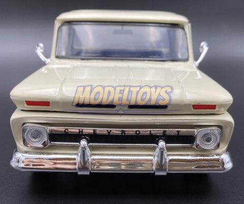 Chevy C10 Fleetside Pickup 1:24 Motormax 73355 Chevy C10 Fleetside Pickup 1:24 Motormax 73355
