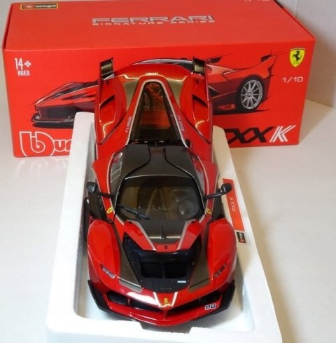 FERRARI FXX-K 88 signature 1:18 Bburago 16907 FERRARI FXX-K 88 signature 1:18 Bburago 16907