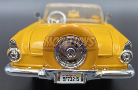 Ford THUNDERBIRD rok 1956 1:24 Motormax 73215 Ford THUNDERBIRD rok 1956 1:24 Motormax 73215