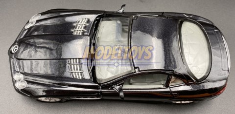 Mercedes Benz SLR McLaren 1:24 Motormax 73306 Mercedes Benz SLR McLaren 1:24 Motormax 73306