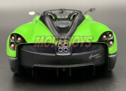 PAGANI Huayra Roadster green 1:24 Motormax 79354 PAGANI Huayra Roadster green 1:24 Motormax 79354