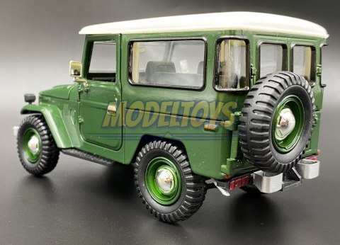 Toyota FJ 40 Hard Top 1:24 Motormax 79323 Toyota FJ 40 Hard Top 1:24 Motormax 79323
