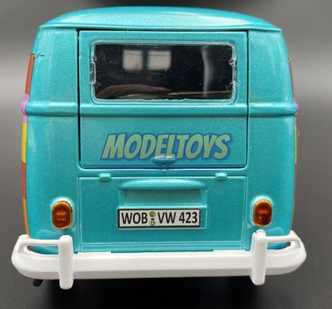 VW Type2 T1 Delivery Van Peace 1:24 Motormax 79583 VW Type2 T1 Delivery Van Peace 1:24 Motormax 79583