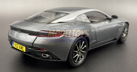 Aston Martin DB11 1:24 model Motormax 79345 Aston Martin DB11 1:24 model Motormax 79345