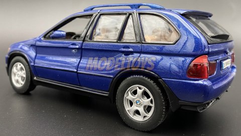 BMW X5 dark blue model 1:24 Motormax 73254 BMW X5 dark blue model 1:24 Motormax 73254