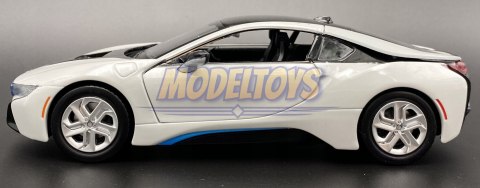 BMW i8 Coupe 2018 white model 1:24 Motormax 79359 BMW i8 Coupe 2018 white model 1:24 Motormax 79359