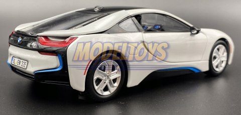 BMW i8 Coupe 2018 white model 1:24 Motormax 79359 BMW i8 Coupe 2018 white model 1:24 Motormax 79359