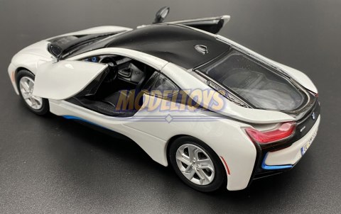 BMW i8 Coupe 2018 white model 1:24 Motormax 79359 BMW i8 Coupe 2018 white model 1:24 Motormax 79359