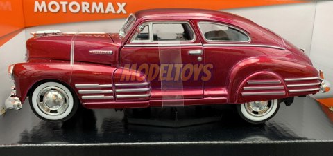 Chevrolet Aerosedan Fleetline 1:24 Motormax 73266 Chevrolet Aerosedan Fleetline 1:24 Motormax 73266