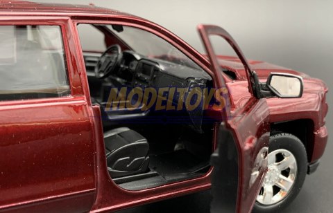 Chevy Silverado 1500 LT Z71 1:27 Motormax 79348 Chevy Silverado 1500 LT Z71 1:27 Motormax 79348