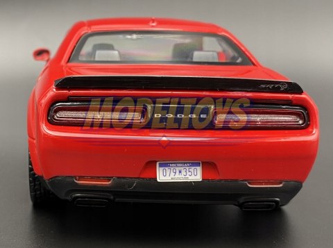 DODGE Challenger SRT Hellcat 1:24 Motormax 79350 DODGE Challenger SRT Hellcat 1:24 Motormax 79350