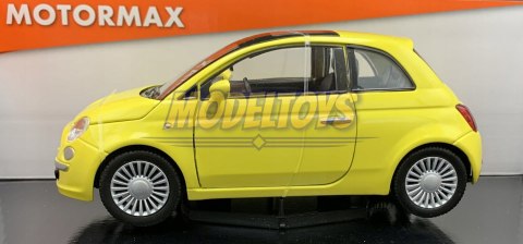 FIAT 500 Nuova 1:24 Motormax 73373 FIAT 500 Nuova 1:24 Motormax 73373