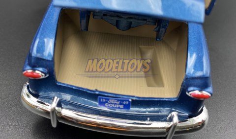 Ford Coupe 1949 model metalowy 1:24 Motormax 73213 Ford Coupe 1949 model metalowy 1:24 Motormax 73213