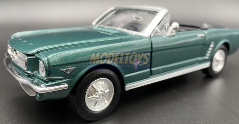 Ford MUSTANG 1/2 1964 cabrio 1:24 Motormax 73212 Ford MUSTANG 1/2 1964 cabrio 1:24 Motormax 73212