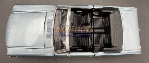 Ford MUSTANG 1/2 1964 cabrio 1:24 Motormax 73212 Ford MUSTANG 1/2 1964 cabrio 1:24 Motormax 73212