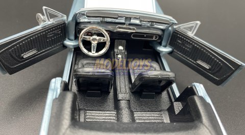 Ford MUSTANG 1/2 1964 cabrio 1:24 Motormax 73212 Ford MUSTANG 1/2 1964 cabrio 1:24 Motormax 73212
