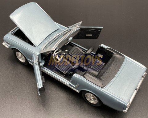 Ford MUSTANG 1/2 1964 cabrio 1:24 Motormax 73212 Ford MUSTANG 1/2 1964 cabrio 1:24 Motormax 73212