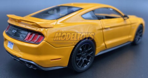 Ford MUSTANG GT 5.0 2018 model 1:24 Motormax 79352 Ford MUSTANG GT 5.0 2018 model 1:24 Motormax 79352
