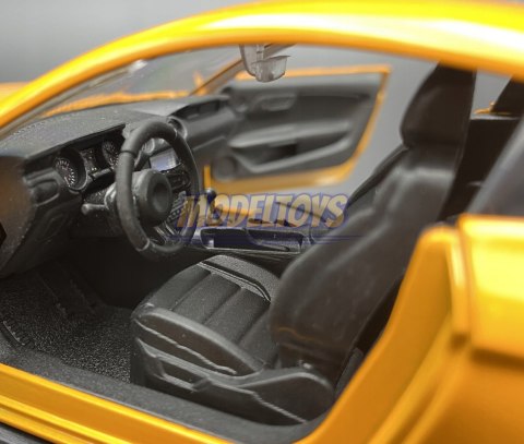 Ford MUSTANG GT 5.0 2018 model 1:24 Motormax 79352 Ford MUSTANG GT 5.0 2018 model 1:24 Motormax 79352
