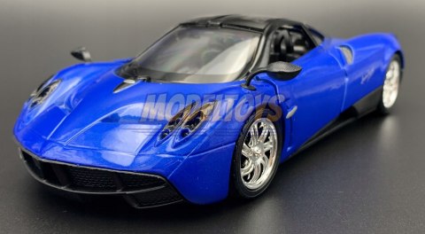 PAGANI Huayra blue 1:24 Motormax 79312 PAGANI Huayra blue 1:24 Motormax 79312