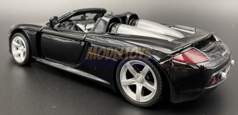 Porsche Carrera GT model 1:24 Motormax 73305 Porsche Carrera GT model 1:24 Motormax 73305