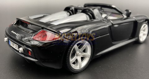 Porsche Carrera GT model 1:24 Motormax 73305 Porsche Carrera GT model 1:24 Motormax 73305