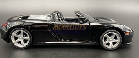 Porsche Carrera GT model 1:24 Motormax 73305 Porsche Carrera GT model 1:24 Motormax 73305