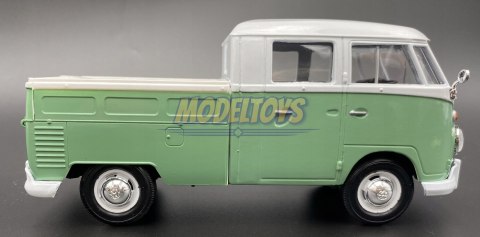 VW Type 2 T1 Double Cab Pickup 1:24 Motormax 79343 VW Type 2 T1 Double Cab Pickup 1:24 Motormax 79343