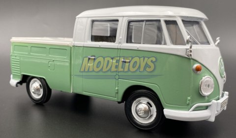 VW Type 2 T1 Double Cab Pickup 1:24 Motormax 79343 VW Type 2 T1 Double Cab Pickup 1:24 Motormax 79343