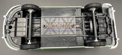 VW Type 2 T1 Double Cab Pickup 1:24 Motormax 79343 VW Type 2 T1 Double Cab Pickup 1:24 Motormax 79343