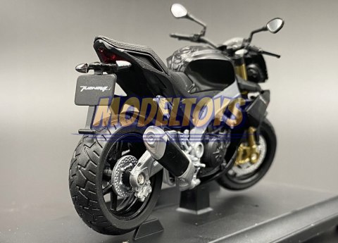 APRILIA Tuono V4 motocykl model 1:18 Welly APRILIA Tuono V4 motocykl model 1:18 Welly