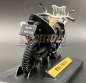 BMW F800 GS na podstawce 1:18 Motormax