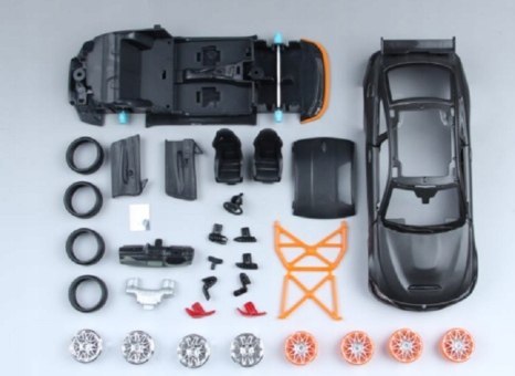 BMW M4 GTS grey 1:24 model do składania Maisto BMW M4 GTS grey 1:24 model do składania Maisto